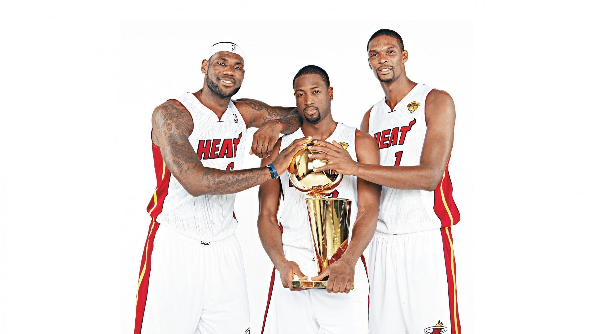 托尼回归英超在即？热刺曼联竞逐引发世界杯新猜想