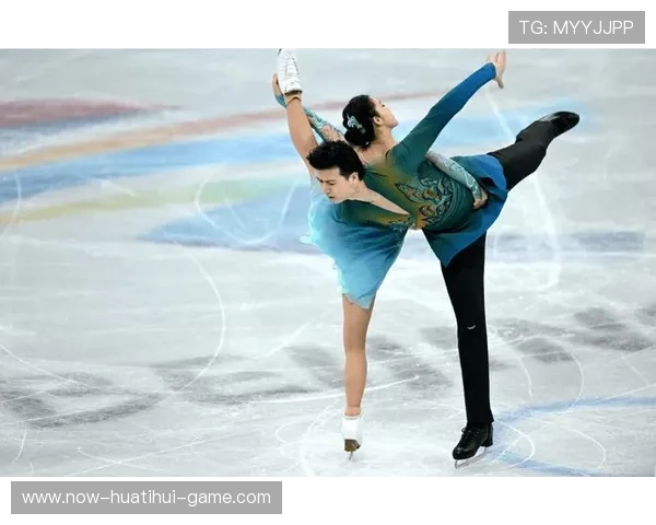 花样滑冰表演被狗乱入抢镜，引爆全网