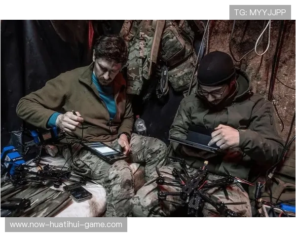 援乌远程武器背后，美政坛博弈升温，美国援华项目